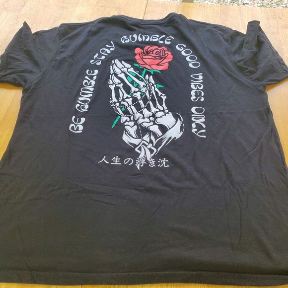 2 Monkeys Graphic T Shirt Size 2XL XXL Black Red White Be Humble Good Vibes Only - Picture 1 of 7